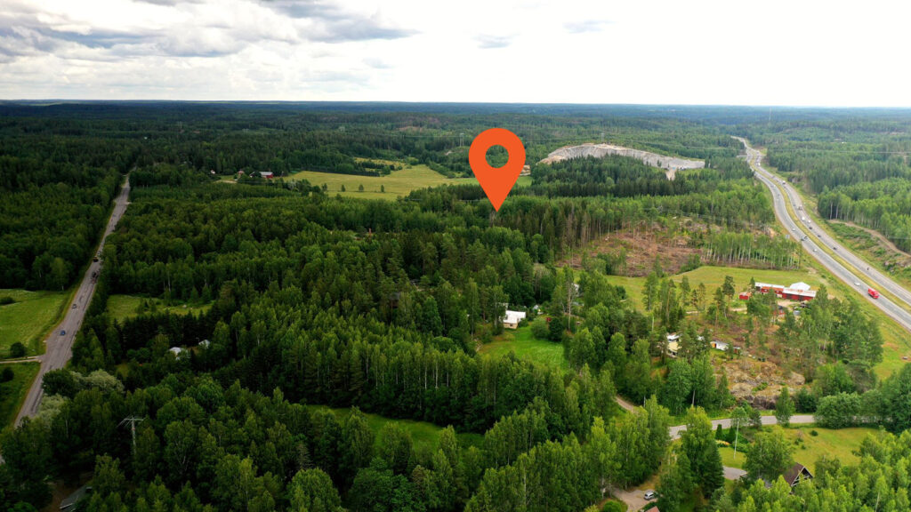 Aerial view of Rosti Business Park