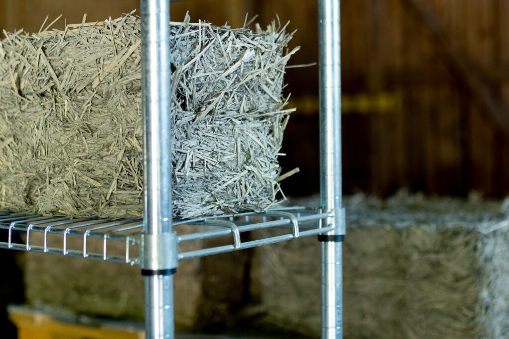 clay brick are low-carbon composite materials