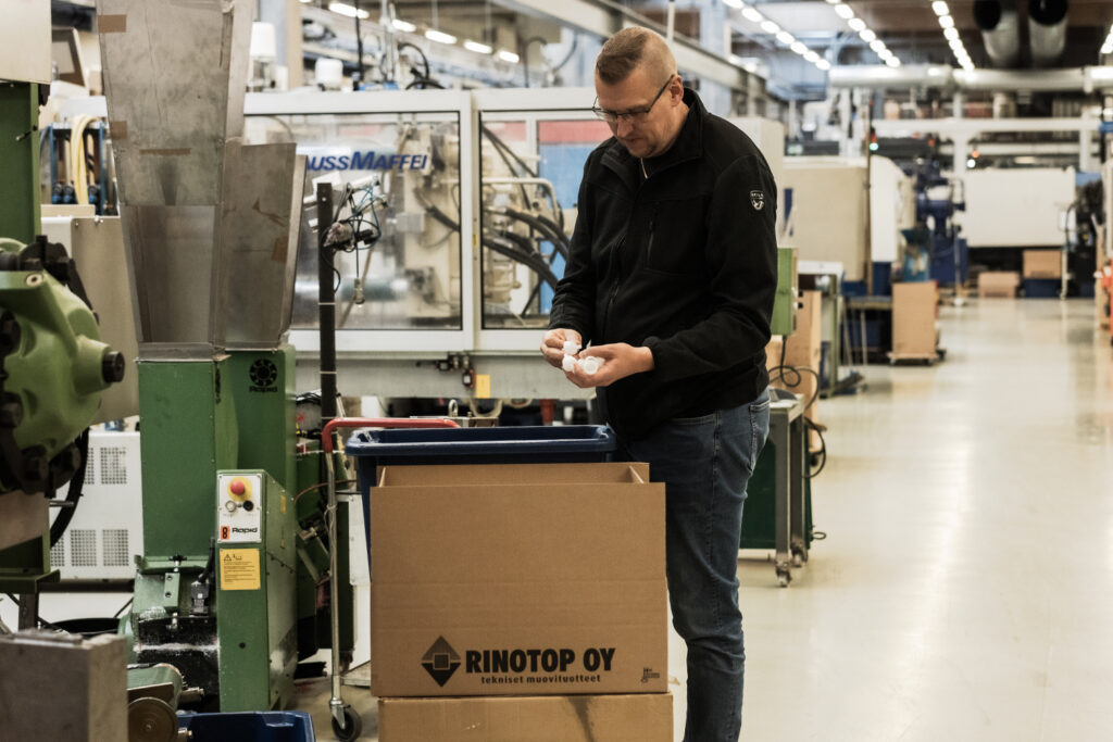 Plastics industry company Rinotop's CEO looks at plastic products